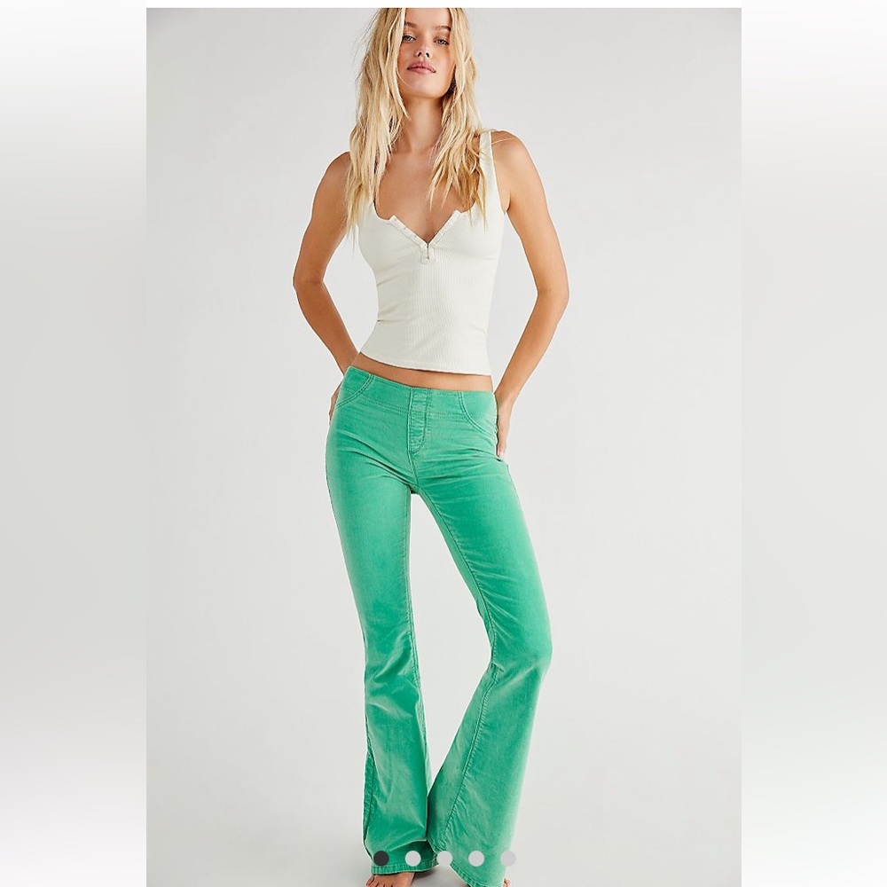 Free People Pull On Corduroy Flares Size 25